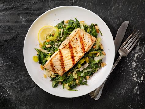 The 6 Best Low Mercury Fish, According to Dietitians .